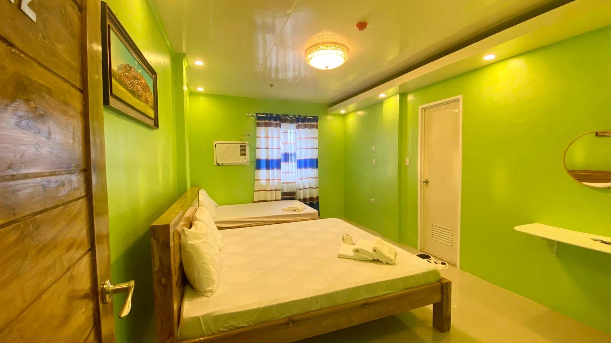 Drossgold Pension House Tubigon Habitación foto