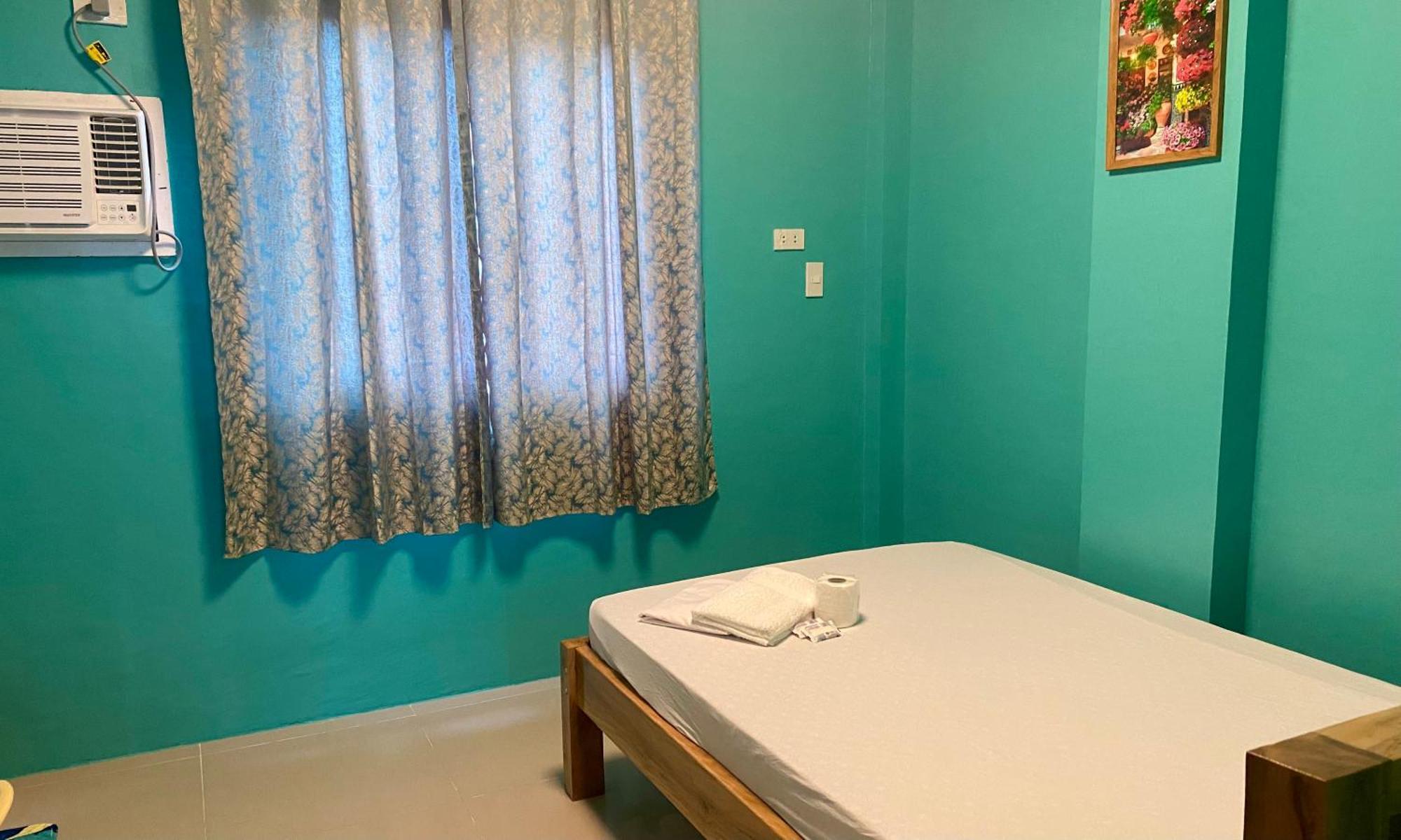 Drossgold Pension House Tubigon Habitación foto
