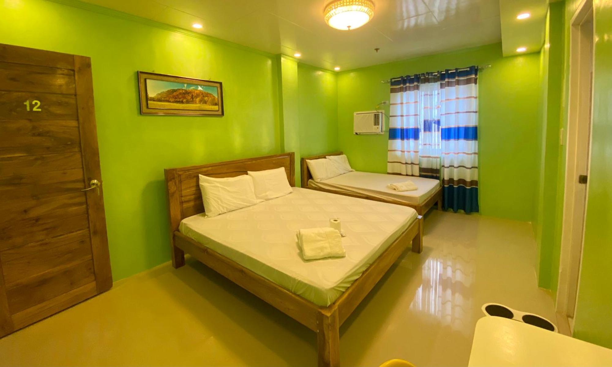Drossgold Pension House Tubigon Habitación foto